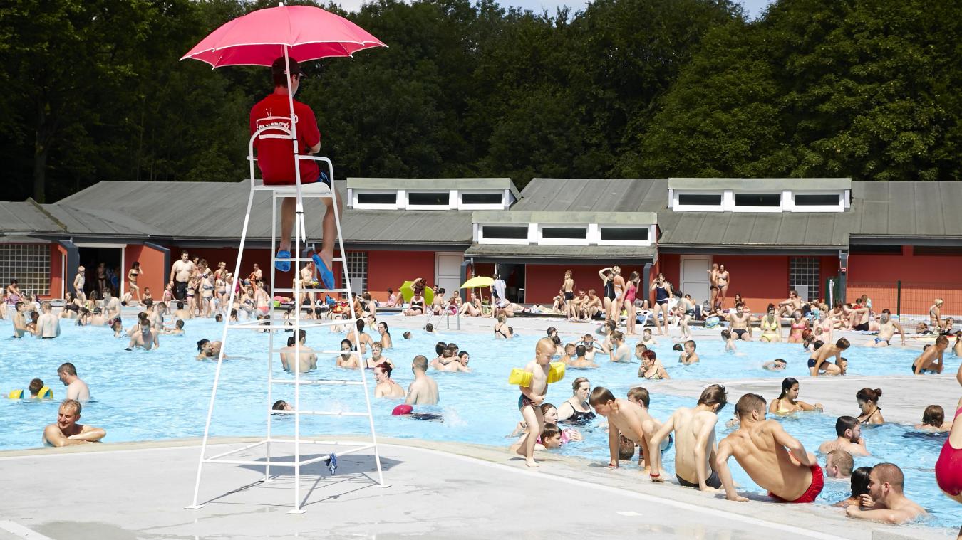 Maisnil Les Ruitz Préparez Votre Maillot De Bain La Piscine D