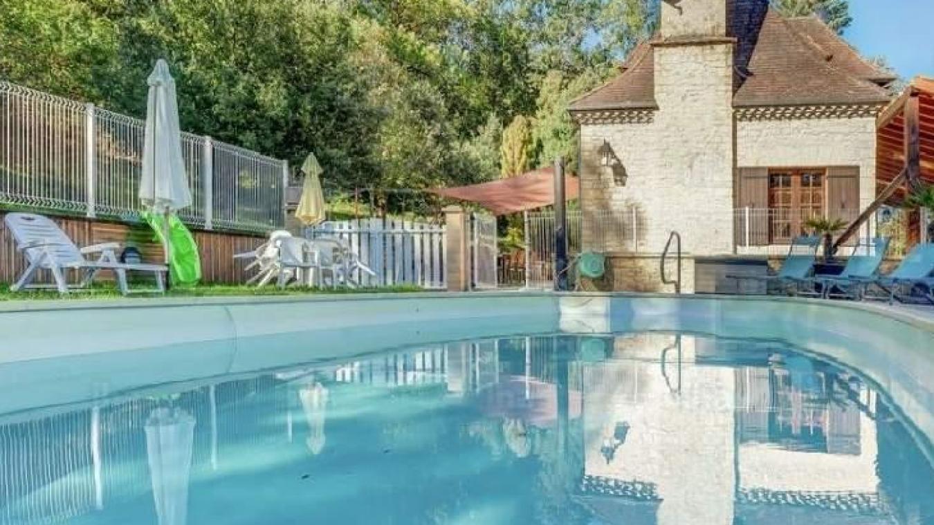 Dunkerque Capitaine Marleau Une Grande Maison Avec Piscine