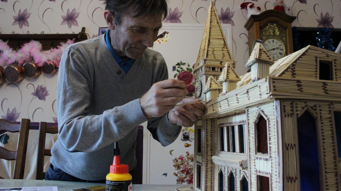 Il Veut Vendre L Hotel De Ville En Allumettes A La Mairie De Bruay La Buissiere