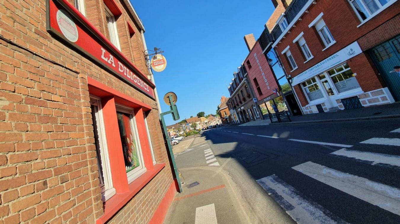 Desormais Wormhout Compte Trois Friteries Sur La Place Du Village