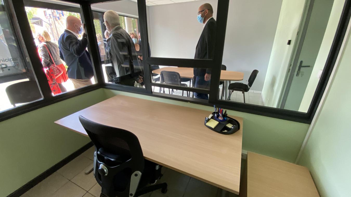 Plusieurs salles sont disponibles pour accueillir du public.