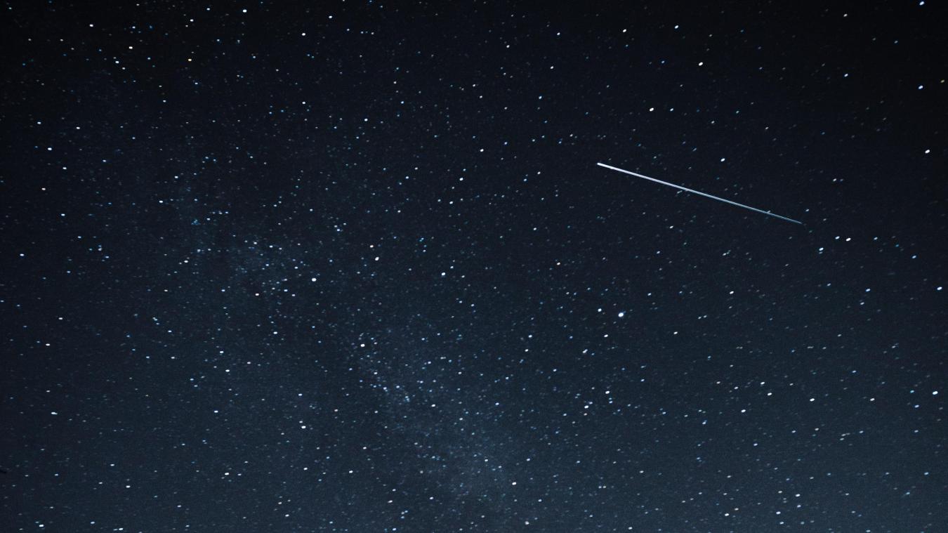 Géminides tout savoir sur la pluie d’étoiles filantes qui traverse le