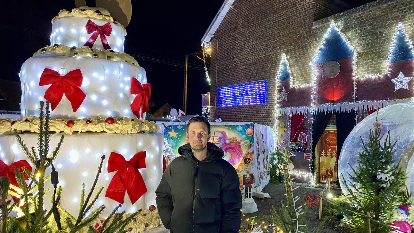 Hugo fête les 10 ans de l’Univers de Noël dans sa nouvelle maison, à Neuvireuil !