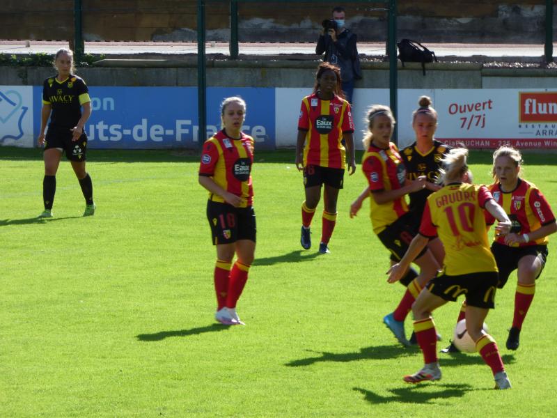 Rc Lens Les Feminines Chutent A Domicile