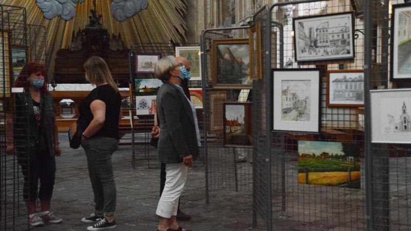 L'exposition présente des oeuvres réalisées à différentes époques