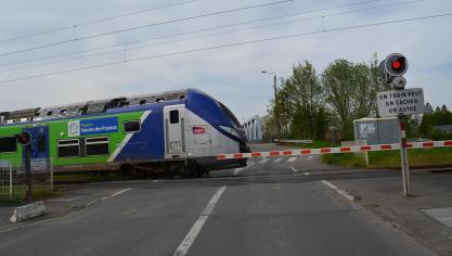 Entre Arras et Douai, un homme percuté par un train