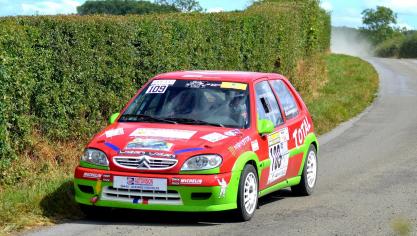 Le Lys Auto Racing (Saint-Venant) au départ du Rallye Béthunois