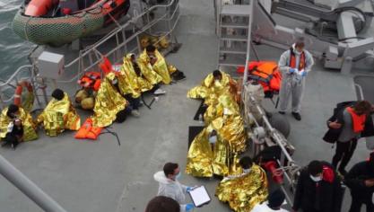 13 migrants secourus entre Dunkerque et Calais et ramenés au port