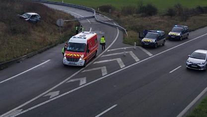 Gros accident sur l'A16 dans le sens Boulogne-Calais: un échangeur fermé (vidéo)