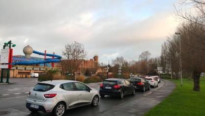 Gravelines : les accès à la ville saturés par la grève à la centrale