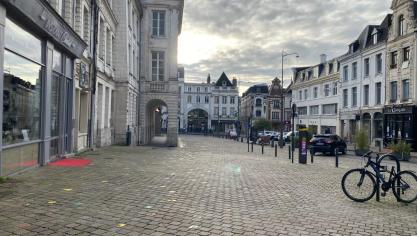 À Arras, deux policiers menacés avec une arme... qui s'avérera factice