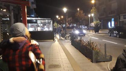 L’éclairage avait été adapté, comme à Calais nord, ici rue Royale.