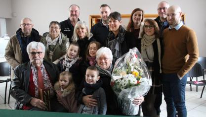 La famille s’est réunie pour célébrer les noces de diamant de Ghislaine et Gabriel.