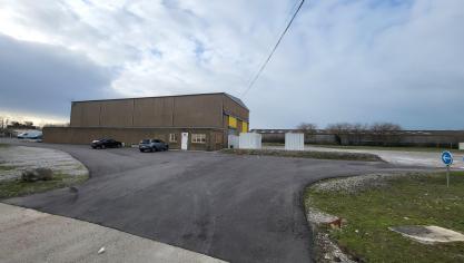 Le hangar de la rue des Huttes va rester ouvert jusqu’à mercredi.