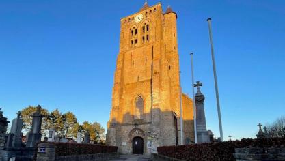 Mi-janvier 2024, un affaissement au niveau du carrelage de l’allée latérale de l’église de Brouckerque a été constaté suite aux importantes précipitations.