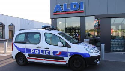Six magasins Aldi du Béthunois et du Lensois ont notamment été victimes des deux frères.