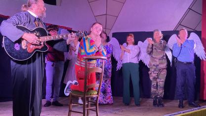 Le public était venu en nombre pour le spectacle de l’atelier théâtre au profit du Téléthon.