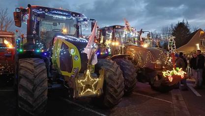 Une quarantaine de tracteurs défileront à travers les communes du territoire.