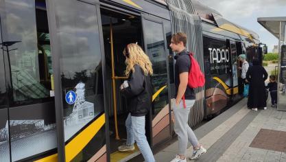 En 2025, les abonnements de bus seront intégralement pris en charge par les agglomérations de Lens-Liévin et Hénin-Carvin, pour leurs habitants.