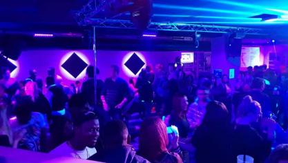 Les patrons de boîtes de Calais prennent des mesures après le drame mortel qui a touché la Suisse dans la nuit du réveillon.