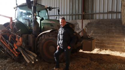 Avec sa chaîne YouTube, Thierry Baillet partage son métier d’agriculteur à Loos-en-Gohelle.