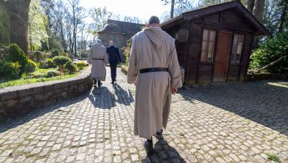 La communauté de Riaumont ne pouvait déjà plus accueillir en son sein de séjours de mineurs. Désormais, l’association des Scouts et Guides ne peut plus en organiser nulle part.