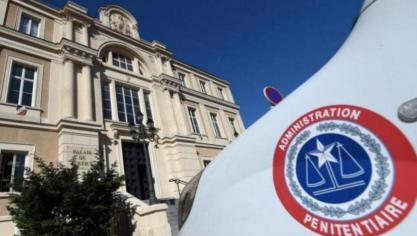 Le jeune homme a écopé de 90 jours-amendes à 10 €. Une peine qui pourra être reconvertie en trois mois de prison s’il ne s’y plie pas.