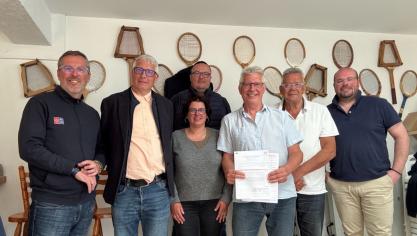 Le président du Masters Dominique Herkt (3ème à droite), en compagnie des présidents ou représentants des clubs concernés par ce circuit.