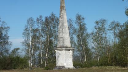 La colonne du camp d’Helfaut.