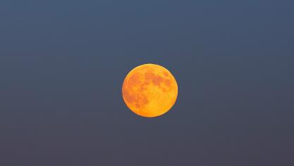 L’apogée de cette pleine lune est prévu ce mercredi 11 juin à 9h44, en plein jour. Mais elle sera surtout la plus basse depuis 18,6 ans