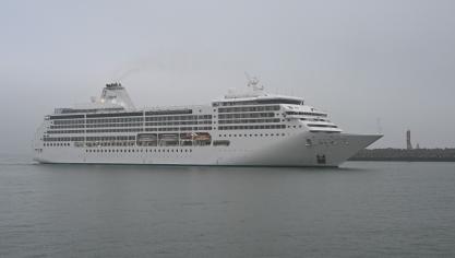 Le Seven Seas Mariner est arrivé aux alentours de 7h au port de Calais.