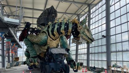 Dans l’attente du redémarrage, la Compagnie du Dragon propose des visites commentées par les techniciens à pied d’œuvre.