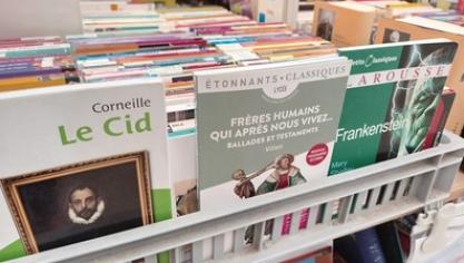 Pour la rentrée 2025-2026, les inscriptions se font en mairie.