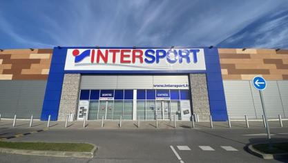 Intersport Calais recrute.