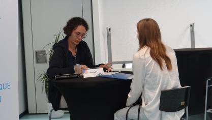 300 offres d’emploi à pourvoir.