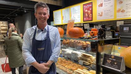 Enguerrand Petolas reprend le Colombus Café, composé de la cellule en face de Carrefour Cité Europe et du kiosque de la Cité Gourmande.