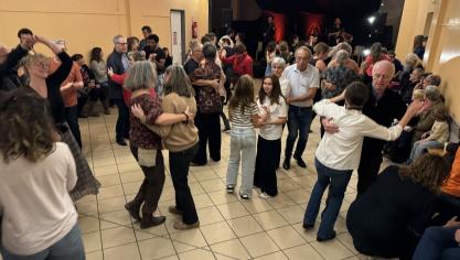 Un bal folk intitulé “Balle ta chapka” ouvert à tous a lieu ce dimanche à Ecottes.