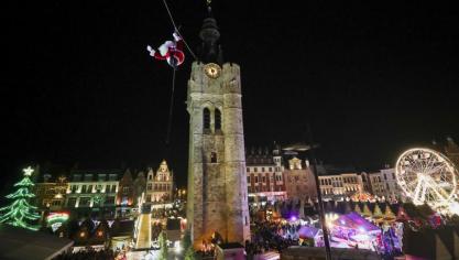 L’un des moments forts, si ce n’est le moment fort de la Cité de Noël : la descente du père Noël.