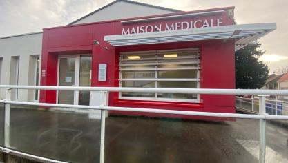 Dana la toute nouvelle maison médicale gérée par la commune Claire Canler est venue s’installer, en mai.