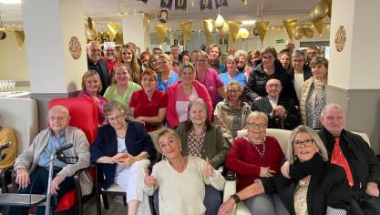 Les résidents et les employés, anciens ou actuels, ont échangé leurs souvenirs.