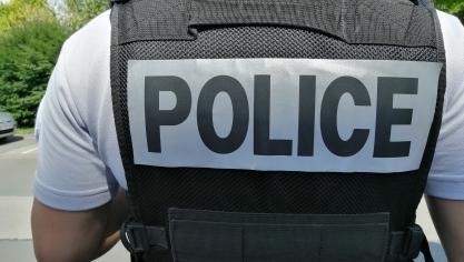 La police a interpellé un homme de 31 ans qui conduisait sans permis.