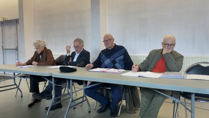 L’assemblée générale des Délégués départementaux (DDEN) de la circonscription de Dunkerque-Hazebrouck s’est tenue le 29 novembre. De gauche à droite : Francine Pauwels, présidente de la délégation et des DDEN de Steenvoorde, Patrick Lermyte, vice-président de la délégation et des DDEN d’Hazebrouck, Jean Saint-Michel, vice-président de la délégation et des DDEN de Cassel et Jean-Claude Degraeve, trésorier de la délégation et des DDEN d’Hazebrouck.