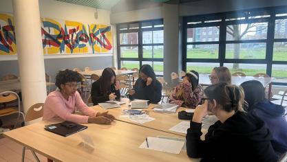 Une quarantaine de filles de 4ᵉ et 3ᵉ du collège Martin Luther King ont participé à une matinée organisée par l’association Elles Bougent.