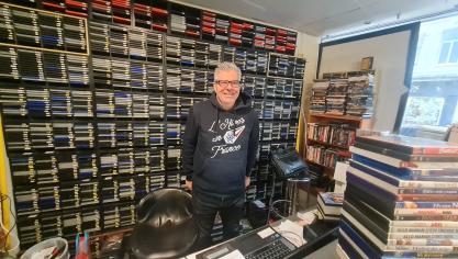 Tous les incontournables de 2025, mais aussi des milliers de films injustement méconnus ou oubliés sont disponibles chez Vidéo Pilote.