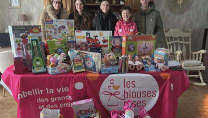 Des étudiants de l’IUT du littoral Côte d’Opale se sont associés aux Blouses Roses afin de collecter des jouets, qui seront utilisés lors des animations auprès des enfants du service pédiatrique de l’hôpital de Calais.