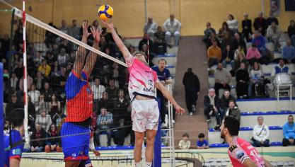 Les Calaisiens s’imposent assez facilement à domicile face à Caudry.