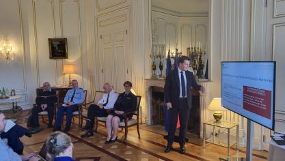 Le préfet présente le bilan 2025 de la délinquance à la préfecture d’Arras, le 4 février, en compagnie des responsables locaux de la police, de la gendarmerie, des sapeurs-pompiers et des douanes.