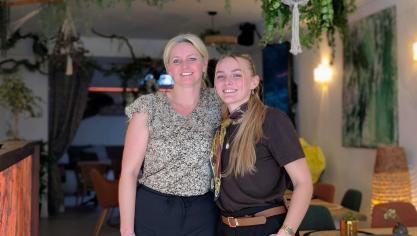 Géraldine Brebion est la responsable du Jardin des Anges. Sa fille Evanys travaille au bar et en salle.