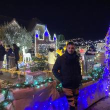 Hugo Capron imagine et crée un univers de Noël chaque année, depuis 2015.